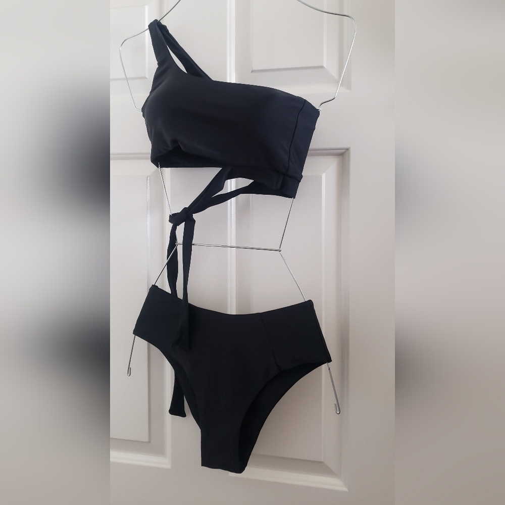 WOMEN'S BIKINI set